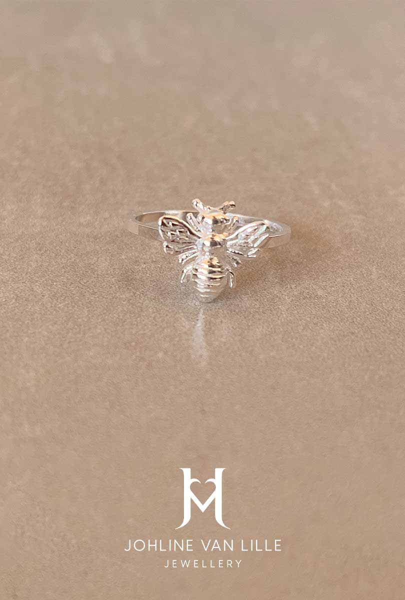 Just Bee Ring