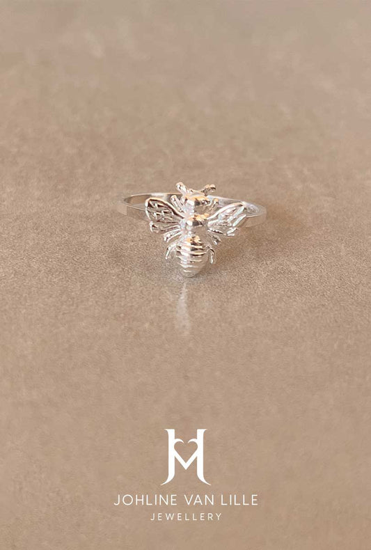 Just Bee Ring